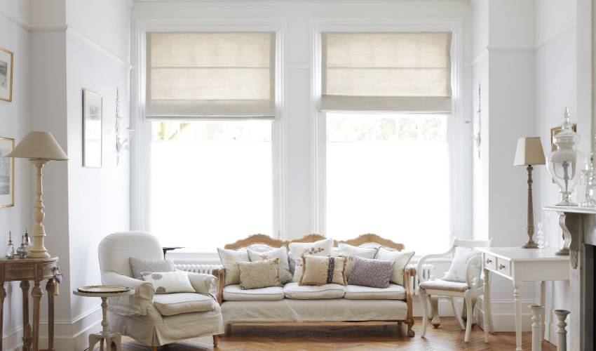 Know Everything About The Class Of Roman Blinds