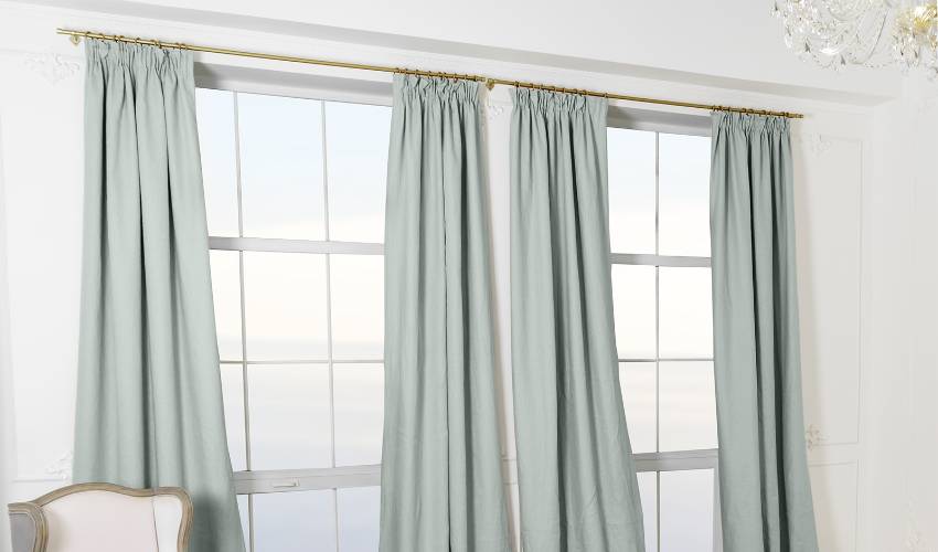 Linen curtains provide an Extra Insulation