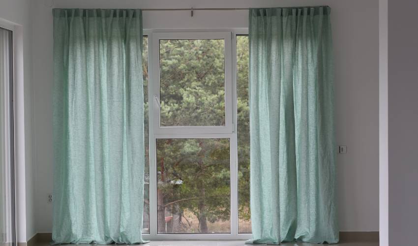Why Linen Curtains Are a Must-Have for Your Dubai Home