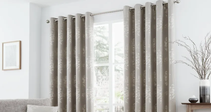 Eyelet Curtain Installation in Dubai