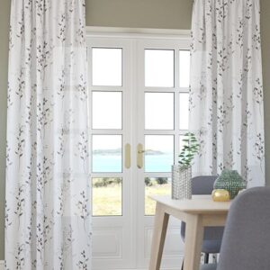 Kinn Curtains