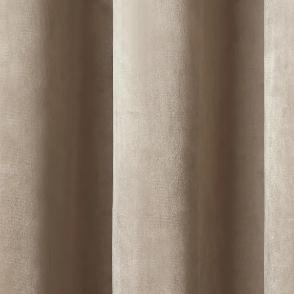 Laurence Llewelyn-Bowen Montrose Blackout Eyelet Curtains