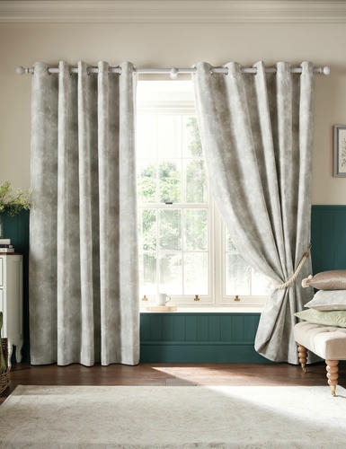 Eyelet Curtains