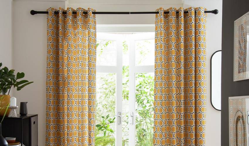 Choosing the Perfect Eyelet Curtains for Your Home