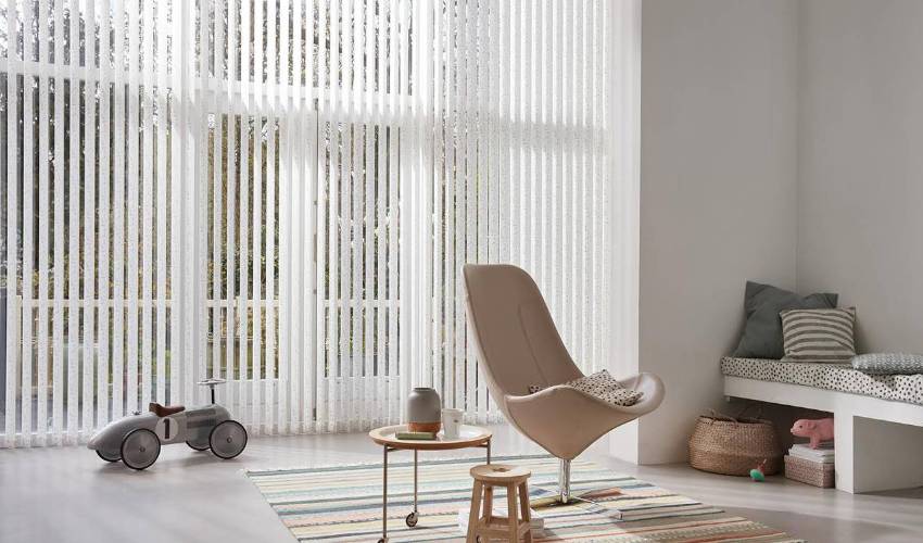 Controlling Your Home Easily with Motorized Blinds