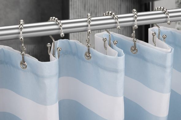 Rolling balls Curtain hooks