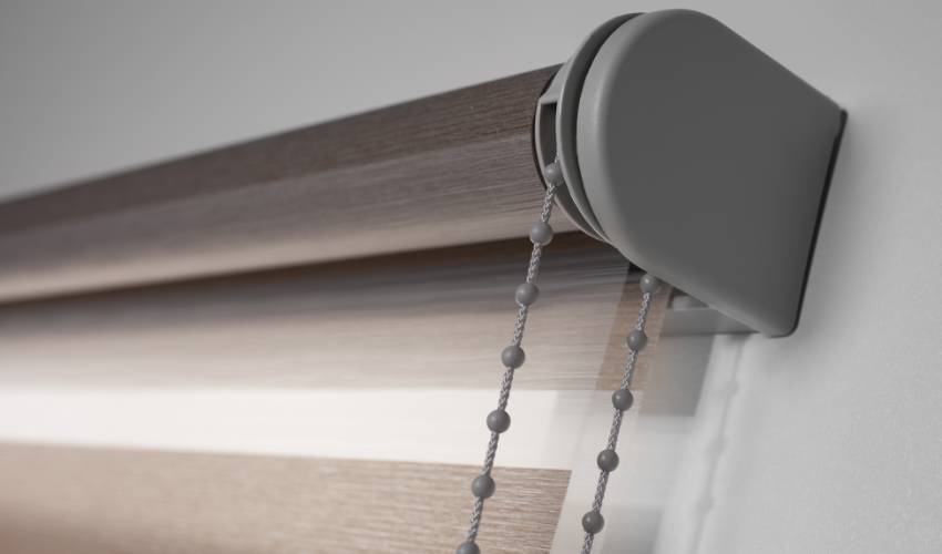 Roller blinds easy to operate