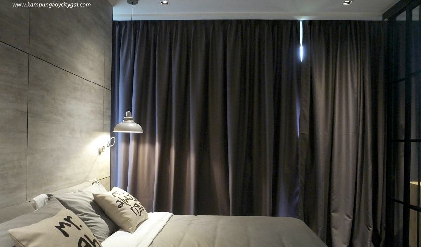 How Do Blackout Curtains Make the Room Completely Dark