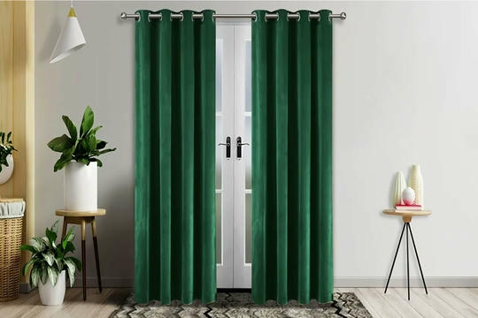 Velvet Curtains installation by our expert