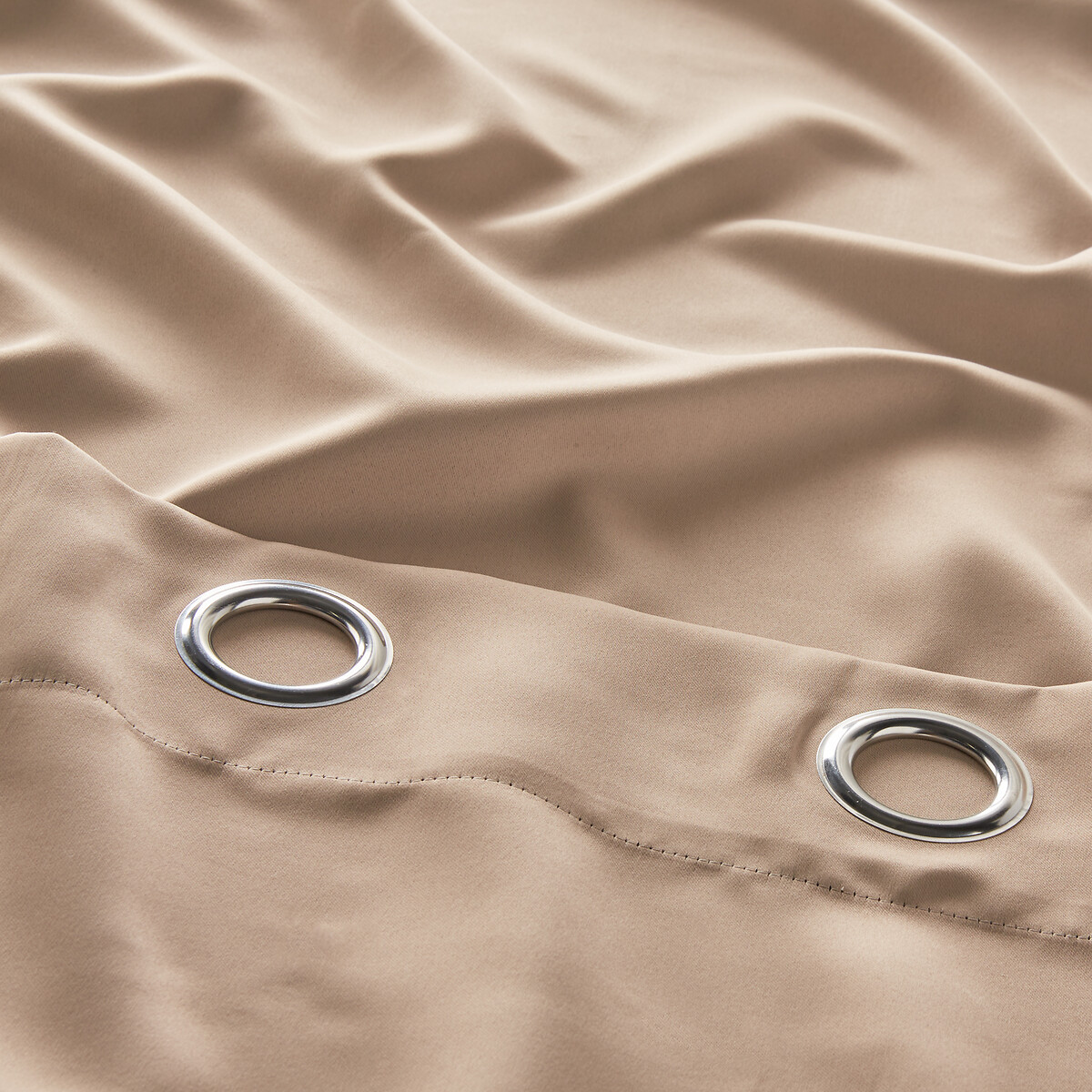 Voda Blackout Eyelet