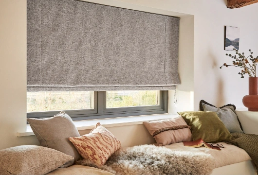 Economical Roman Blinds In Dubai