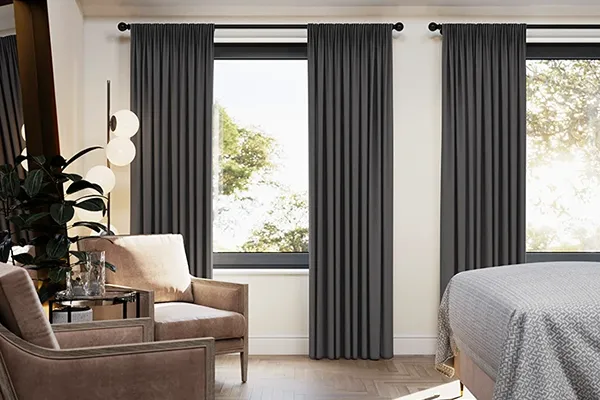 Pencil pleate curtains install in Dubai