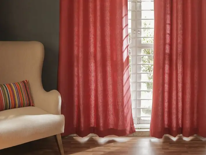 Red Cotton Curtain